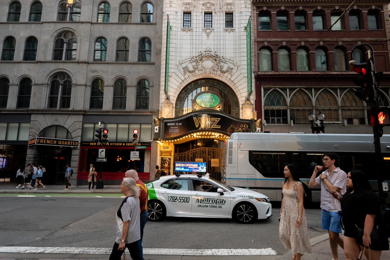 Digital screen carrying a Backtothefuture campaign in Boston