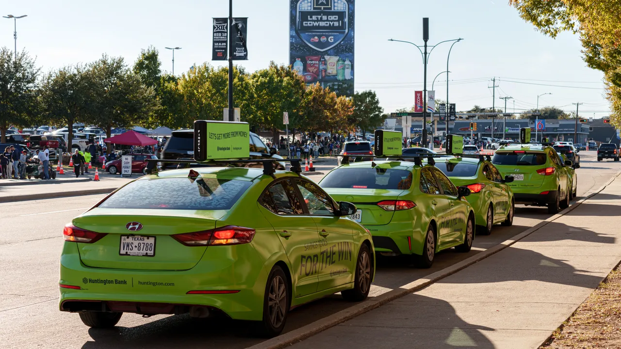 Digital screen carrying a Huntington campaign in Dallas