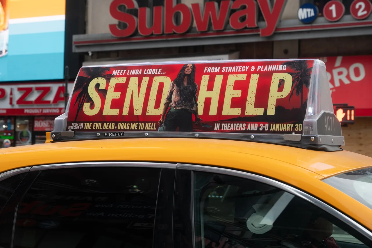 Static print carrying a SendHelp campaign in New York